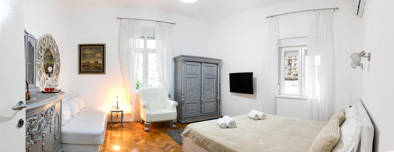 Natalie'S Home Belgrad Exterior foto
