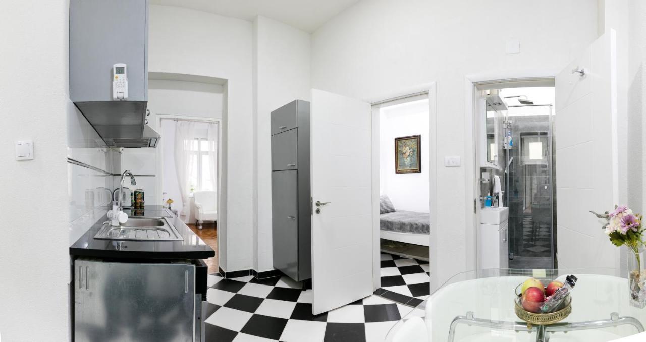 Natalie'S Home Belgrad Exterior foto